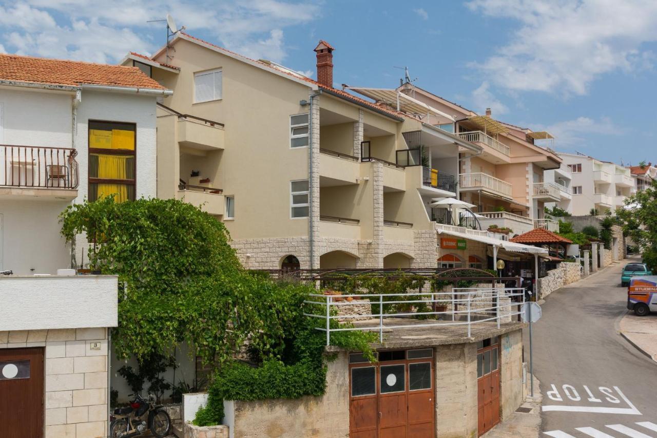 Apartments Molo Mare Hvar Town Exterior foto