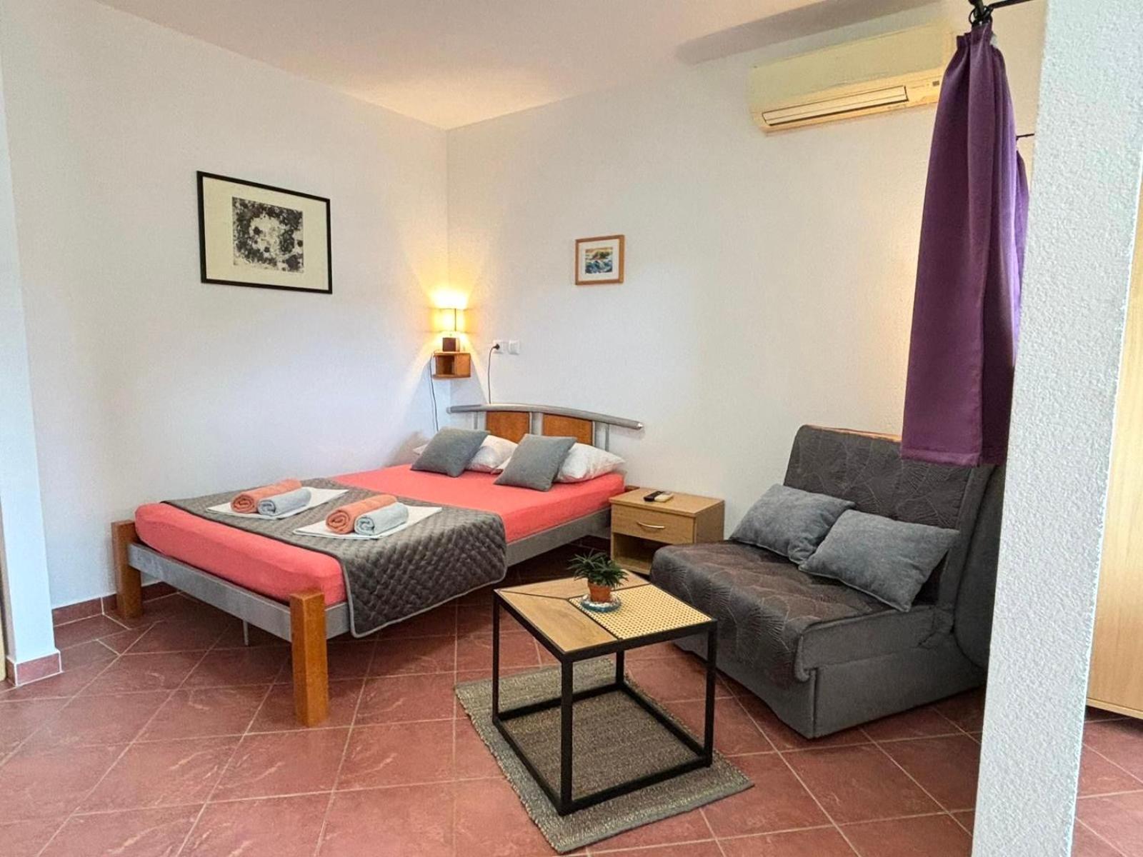 Apartments Molo Mare Hvar Town Exterior foto