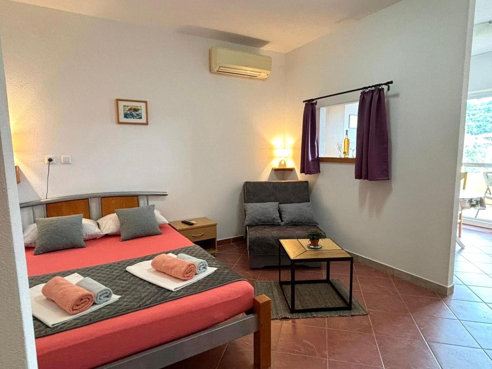 Apartments Molo Mare Hvar Town Exterior foto